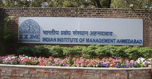  मोदी सरकार और आईआईएम में ठनी, पीएचडी में दाखिले को लेकर नए फरमान का संस्थान ने किया विरोध