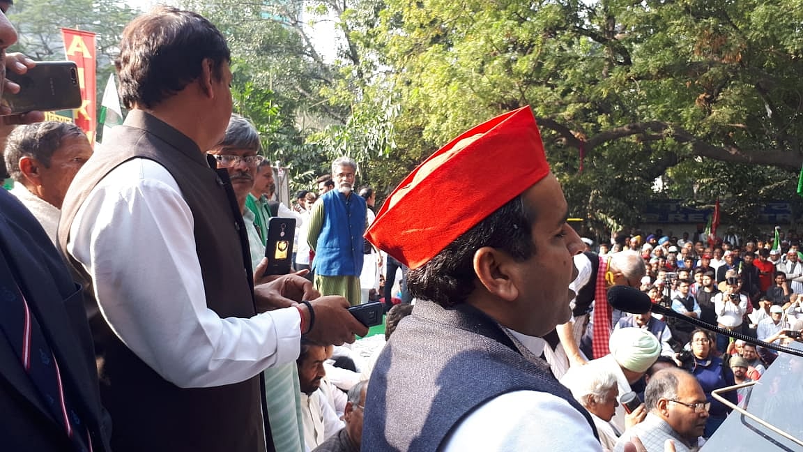 संसद मार्ग पर किसानों की सभा