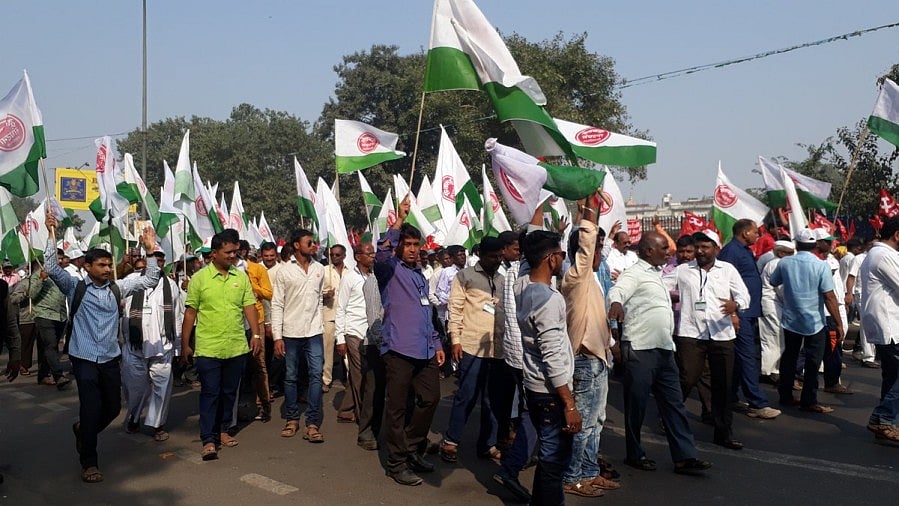 वीडियो: दिल्ली की सड़कों पर अन्नदाता, कहां है सरकार? 