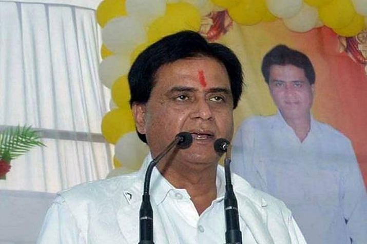 राजस्थान: हार  देख घबराए वसुंधरा के मंत्री, जनसभा में कहा- वोट नहीं दिया तो कर लूंगा खुदकुशी