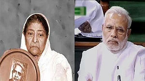 गुजरात दंगा: नरेंद्र मोदी को क्लीन चिट के खिलाफ सुप्रीम कोर्ट में याचिका, 19 नवंबर को होगी सुनवाई