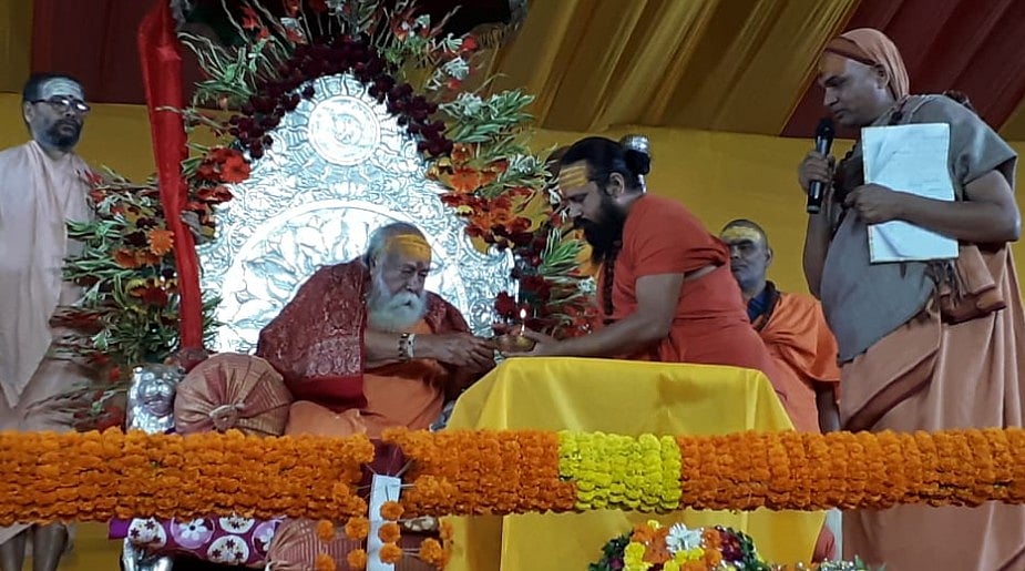 काशी में धर्म संसद का ऐलान, 221 मीटर ऊंची मूर्ती बनाना श्रीराम का अपमान