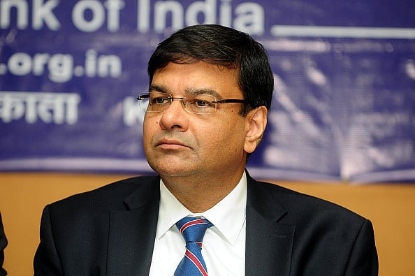अब सीआईसी ने उठाई आरबीआई के कामकाज पर उंगली, कर्जदारों की सूची जारी न करने पर उर्जित पटेल को कारण बताओ नोटिस