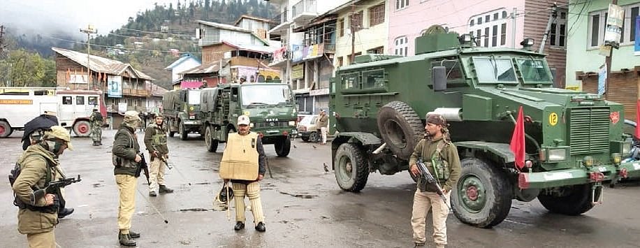 जम्मू-कश्मीर: किश्तवाड़ में बीजेपी नेता की हत्या के बाद तीसरे दिन भी कर्फ्यू जारी