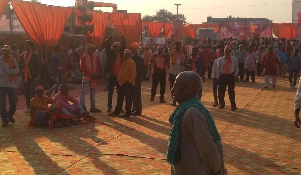 अयोध्याः शिवसेना की रैली फ्लॉप, उद्धव ठाकरे ने मोदी सरकार को बताया कुंभकरण, मांगी मंदिर निर्माण की तारीख