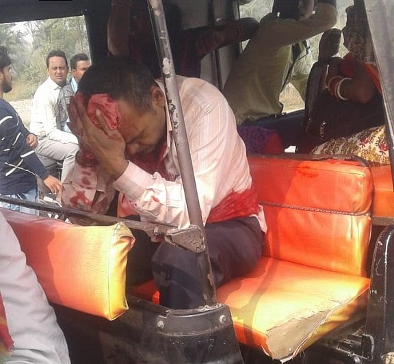 बिहार: मुजफ्फरपुर में दिनदहाड़े बदमाशों ने कैश वैन से की 52 लाख रुपये की लूट, गार्ड को गोली मारकर फरार