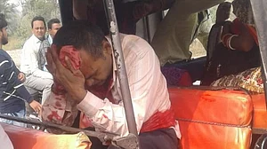 बिहार: मुजफ्फरपुर में दिनदहाड़े बदमाशों ने कैश वैन से की 52 लाख रुपये की लूट, गार्ड को गोली मारकर फरार