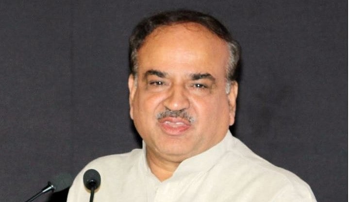 केंद्रीय मंत्री अनंत कुमार का बेंग्लुरु में निधन, कैंसर का चल रहा था इलाज  