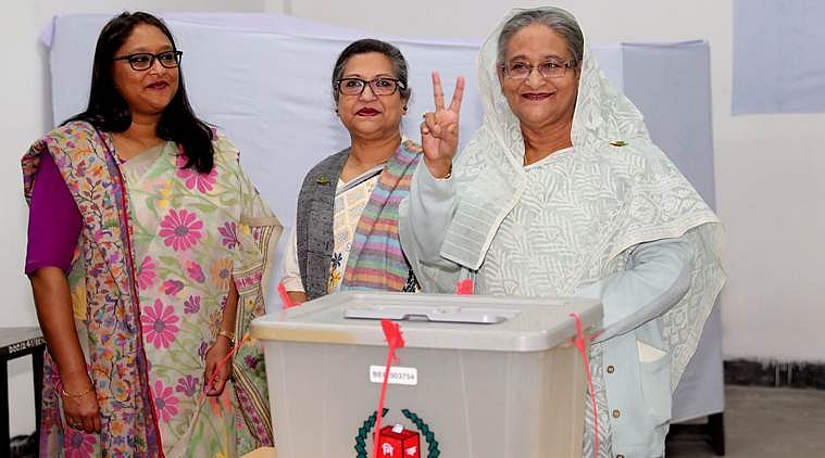 बांग्लादेश चुनाव: मतदान के बीच हिंसा में 10 की मौत, शेख हसीना ने चुनाव में जीत का जताया भरोसा