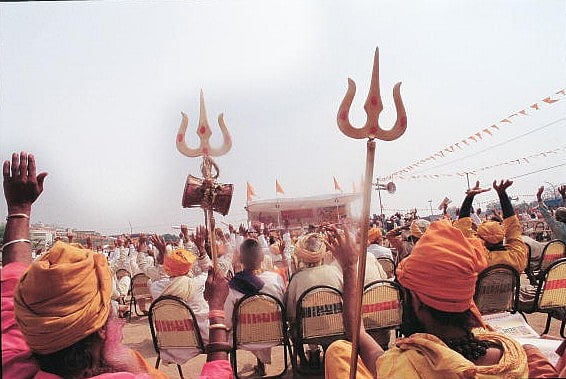 राम मंदिर पर कानून की मांग के लिए वीएचपी की धर्म संसद आज दिल्ली में, असली मकसद बीजेपी के पक्ष में माहौल बनाना