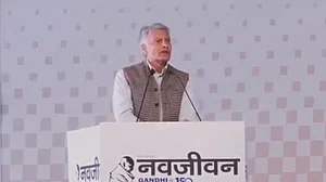 ‘संडे नवजीवन’ लोकतंत्र के डगमगाते चौथे स्तंभ को बचाने की कोशिश हैः सुनील जाखड़