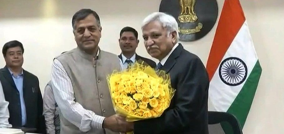 सुनील अरोड़ा बने देश के नए मुख्य चुनाव आयुक्त, ओपी रावत की ली जगह