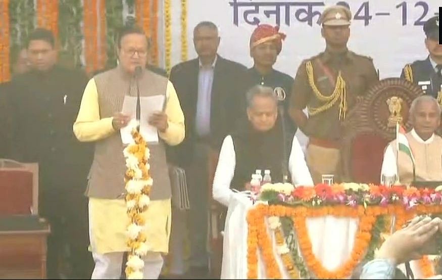 राजस्थान में मंत्रीमंडल का विस्तार, गहलोत सरकार के 23 मंत्रियों ने ली शपथ 