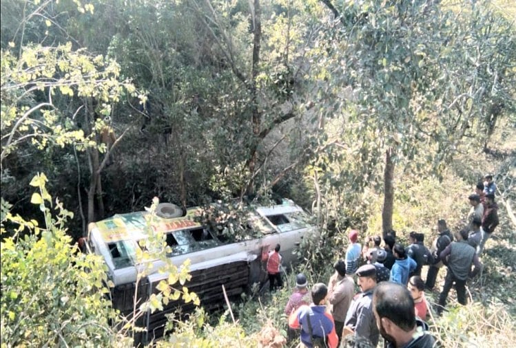 हिमाचल प्रदेश में क्रिसमस पर बड़ा हादसा, दो अलग-अलग हादसों में 4 की मौत, करीब 25 लोग घायल