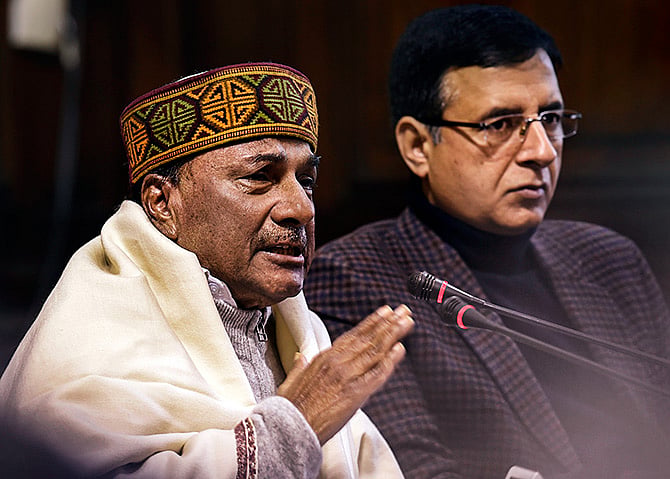 सोनिया गांधी या राहुल गांधी ने कभी किसी रक्षा सौदे में हस्तक्षेप नहीं किया: ए के एंटनी  