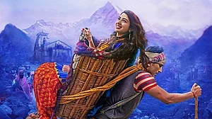 वीडियो: मुश्किल में फिल्म ‘केदारनाथ’, बॉम्बे हाईकोर्ट में कल होगी सुनवाई