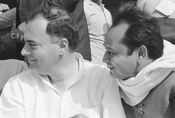 अशोक गहलोतः राजस्थान की राजनीति का ऐसा ‘जादूगर’ जिसकी विनम्रता के विरोधी भी हैं कायल