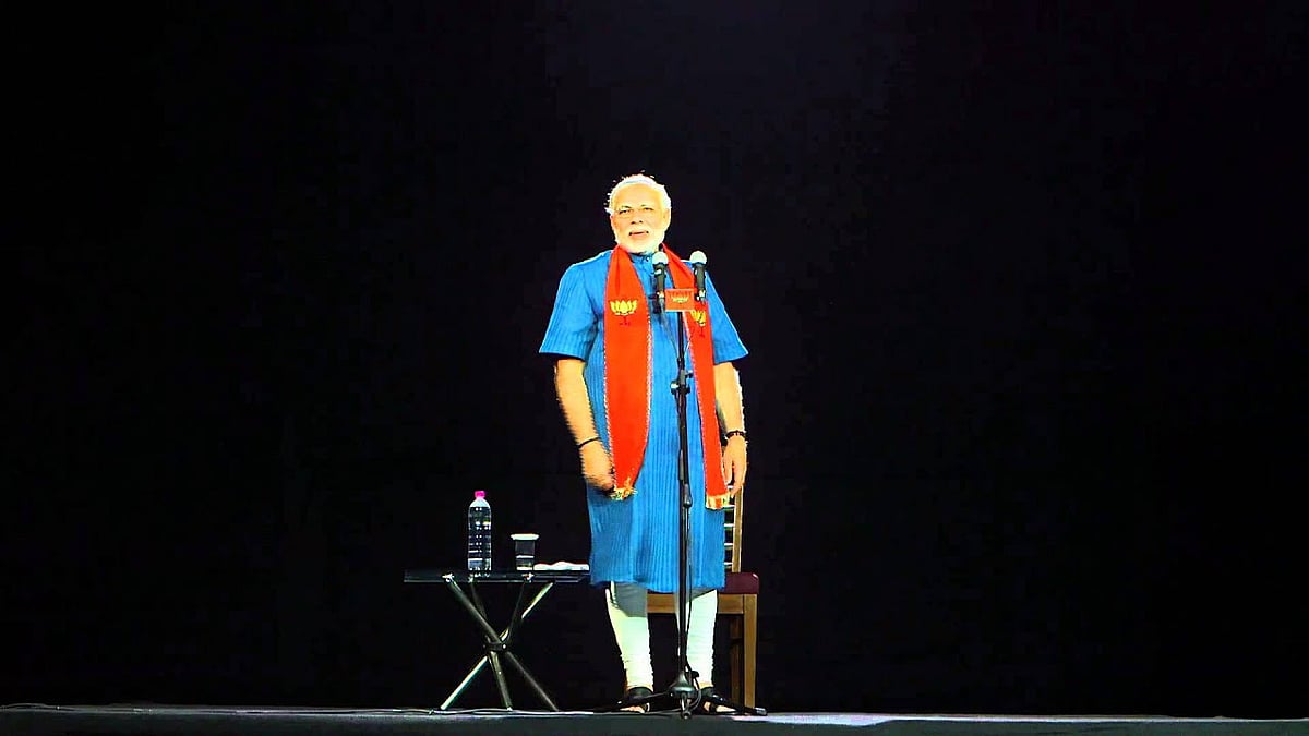 राजनीति को अपराधमुक्त करने की मोदी की प्रतिज्ञा भी जुमला ही साबित हुई !