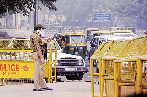 नए साल पर हुड़दंग मचाने वालों की खैर नहीं, सुरक्षा के कड़े इंतजाम, रास्तों को लेकर एडवाइजरी जारी