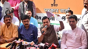 मध्य प्रदेश: बीजेपी प्रवक्ता संबित पात्रा की बढ़ी मुश्किलें, भोपाल की कोर्ट ने जारी किया वारंट