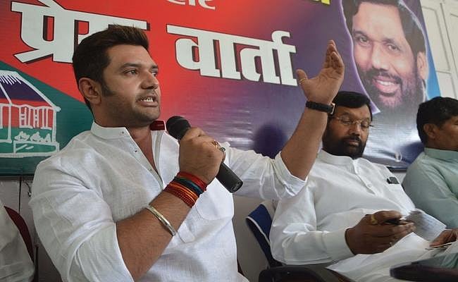 बदलते चुनावी मौसम में बीजेपी पर आंखें तरेरने के बाद चिराग पासवान ने की राहुल गांधी की तारीफ