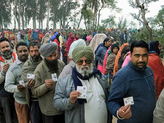 पंजाब पंचायत चुनावों में कांग्रेस समर्थित उम्मीदवारों ने बजाया प्रचंड जीत का डंका, अकाली दल को लगा करारा झटका