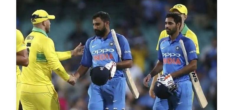 सिडनी वनडे: ऑस्ट्रेलिया ने भारत को 34 रनों से हराया, रोहित शर्मा की शतकीय पारी भी नहीं आई काम