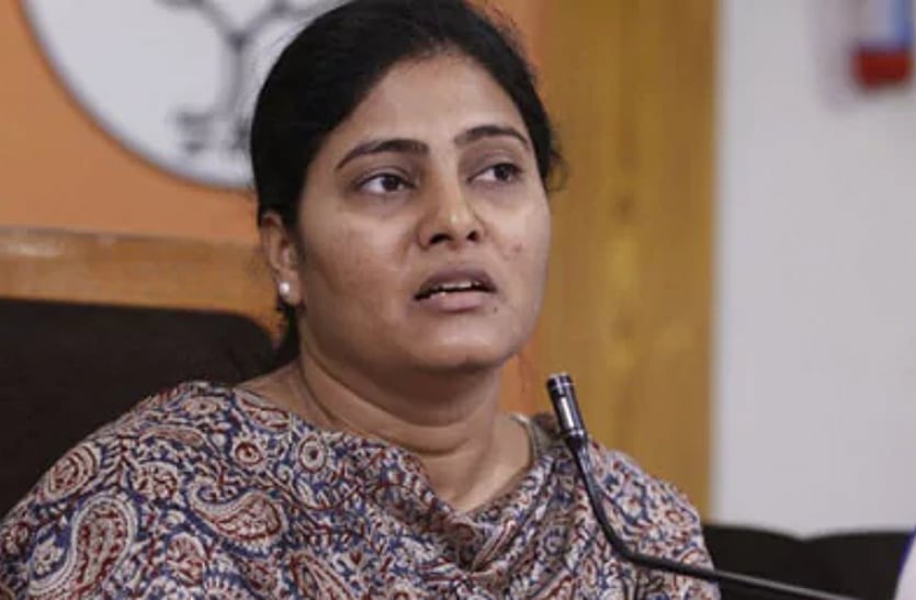 योगी सरकार पर केंद्रीय मंत्री अनुप्रिया पटेल का हमला, कहा- पिछड़ों को आपस में लड़ाना चाहती है बीजेपी सरकार