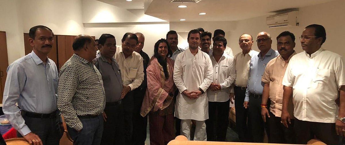 गोवा: सीएम मनोहर पर्रिकर से मिले राहुल गांधी, जल्द स्वस्थ होने की कामना की