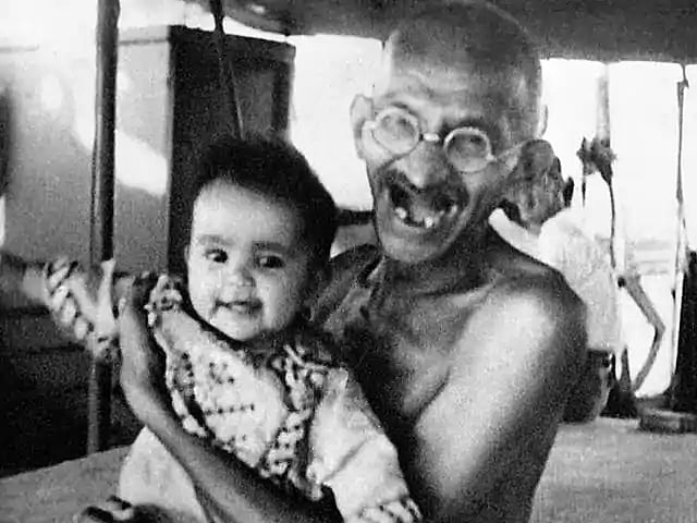पुण्य तिथि विशेष: जब महात्मा गांधी ने कहा था मैं बच्चों की तरह नाचूंगा