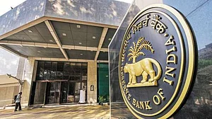 देश का विदेशी पूंजी भंडार 67.1 करोड़ डॉलर घटा: आरबीआई