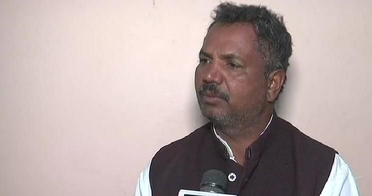 गाजीपुर हिंसा:  गिरफ्त से दूर मुख्य आरोपी का बड़ा बयान, कहा- बीजेपी नेताओं ने पुलिस पर करवाया था पथराव