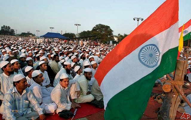 राम पुनियानी का लेखः मुसलमानों के हालात के लिए ज़िम्मेदार कौन?