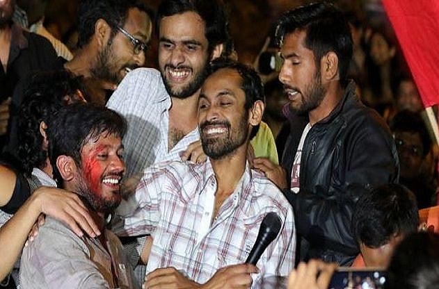 जेएनयू नारेबाजी केसः दिल्ली पुलिस की चार्जशीट में कन्हैया, अनिर्बान और उमर समेत कई छात्रों पर आरोप, सुनवाई कल