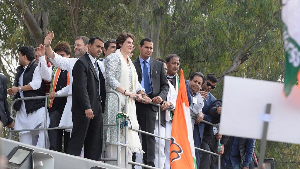 फोटो : INC