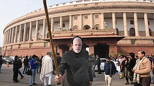 राफेल पर सीएजी रिपोर्ट: कीमत को लेकर झूठी साबित हो गई मोदी सरकार, पहली खेप आने में भी लगेगा वक्त