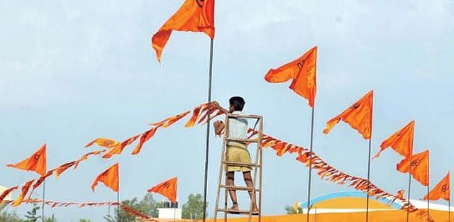  राम मंदिर  पर वीएचपी का अचानक यू टर्न, मोदी सरकार के खिलाफ बन रही हवा के बाद आंदोलन 4 महीने तक स्थगित