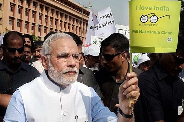 स्वच्छता अभियानः बड़े-बड़े दावे करने वाली मोदी सरकार में जारी है स्वच्छता मंत्रालय के बजट में कटौती