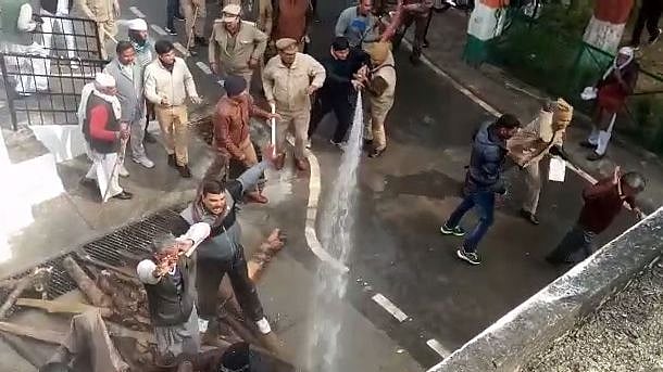 फोटोः आस मोहम्मद कैफ
