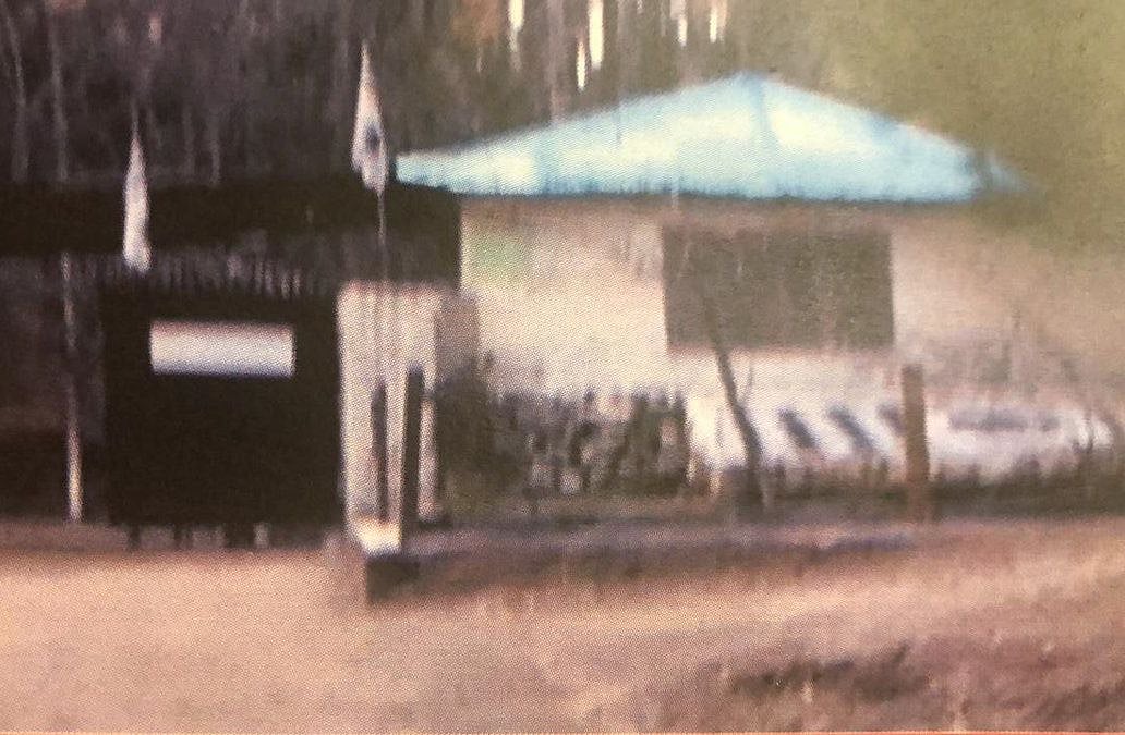पाक के आतंकी ठिकानों पर वायुसेना के हमले के बाद सामने आईं पहली तस्वीरें,  कैंप में  दिखे अमेरिका और ब्रिटेन के झंडे