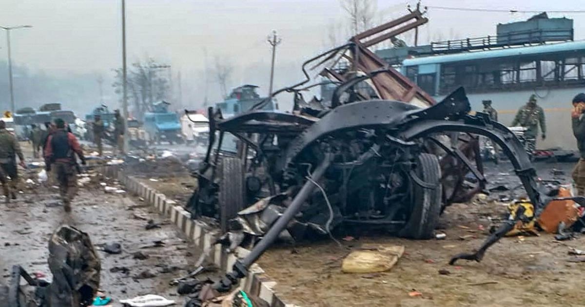 पुलवामा हमले में इस्तेमाल आरडीएक्स अंगीठी के कोयले में छिपाकर लाया गया था, कई महीने से आ रही थी खेप !
