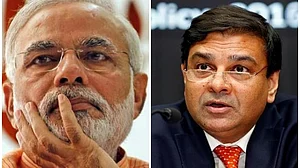 आरबीआई ने किया था नोटबंदी का विरोध, घोषणा के 3 घंटे पहले कहा था, धराशाई हो जाएगी अर्थव्यवस्था