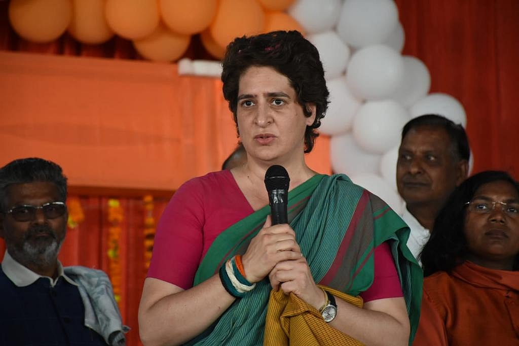 सरकार के दो साल पूरे होने पर योगी ने की वाहवाही तो प्रियंका ने कसा तंज, कहा- जमीन पर कुछ नहीं, कागज में सब ठीक