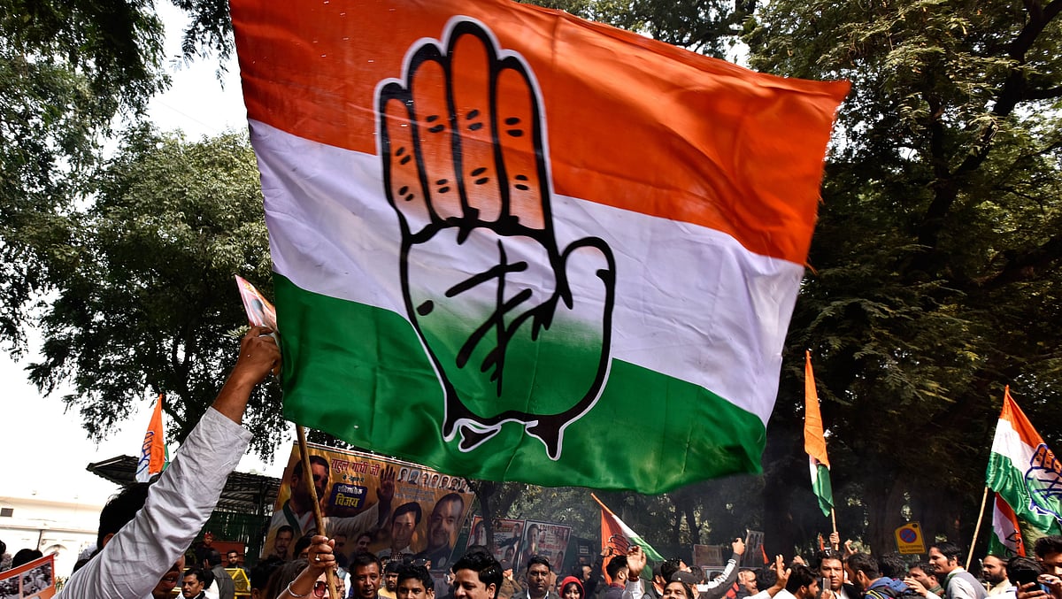 कांग्रेस ने जारी की लोकसभा उम्मीदवारों की पांचवी सूची, मेरठ से बदला प्रत्याशी, प्रणब मुखर्जी के बेटे को टिकट