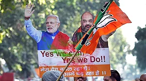 लगातार बदलता रहा है बीजेपी का नारा और वादा, पिछले 6 साल में ‘कालाधन’ से ‘मैं भी चौकीदार’ तक पहुंचा