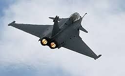 यूपीए के मुकाबले 19 अरब रुपये महंगी पड़ी मोदी सरकार की राफेल डील, बैंक गारंटी नहीं लेने से सौदा पड़ा महंगा
