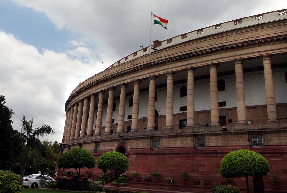 आकार पटेल का लेख: चुनाव में ज़मानत राशि ज़ब्त करने से लोकतंत्र का भला नहीं नुकसान होता है !