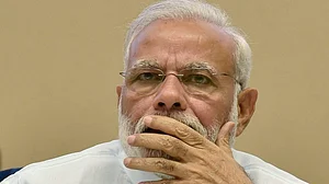 मोदी सरकार में रोजगार को लेकर एक और शर्मनाक रिकॉर्ड, ढाई साल में उच्चतम स्तर पर पहुंचा बेरोजगारी दर