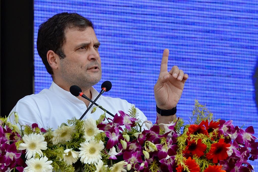 ओडिशा में राहुल बोले- देशभक्ति की बात करने वाले मोदी, वायुसेना का पैसा छीनकर अंबानी की जेब में डाल देते हैं