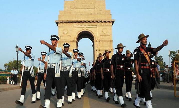 विंग कमांडर अभिनंदन तो लौट आए, लेकिन उनके विमान को पाक द्वारा मार गिराने से रक्षा तैयारियों पर उठे सवाल